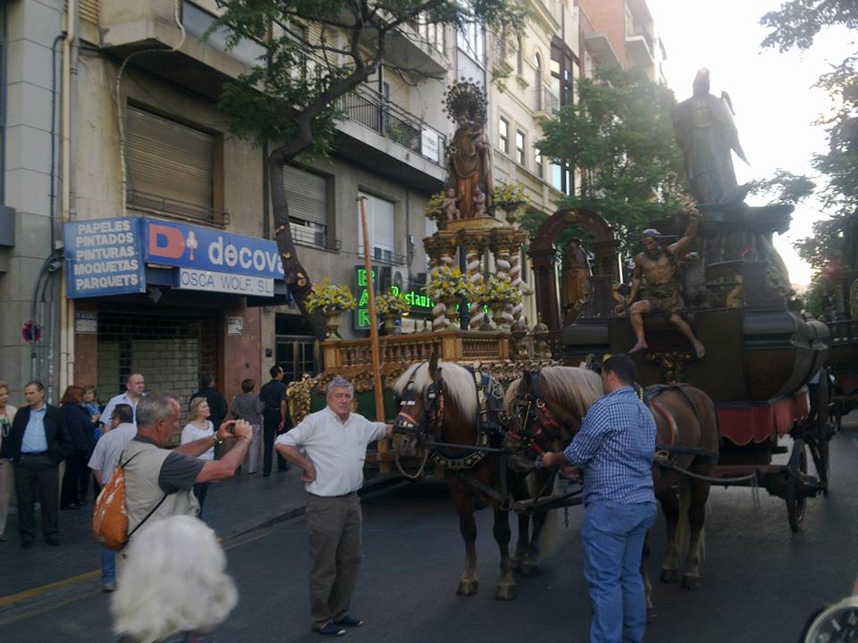 10047_10151407937340124_1867081084_n