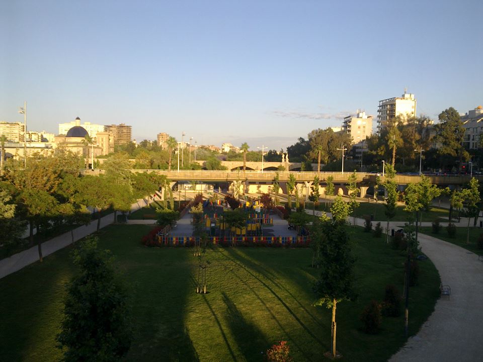 389332_10151407938135124_947407173_n