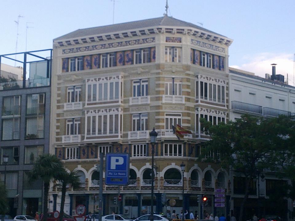 421187_10151407973900124_1335871569_n