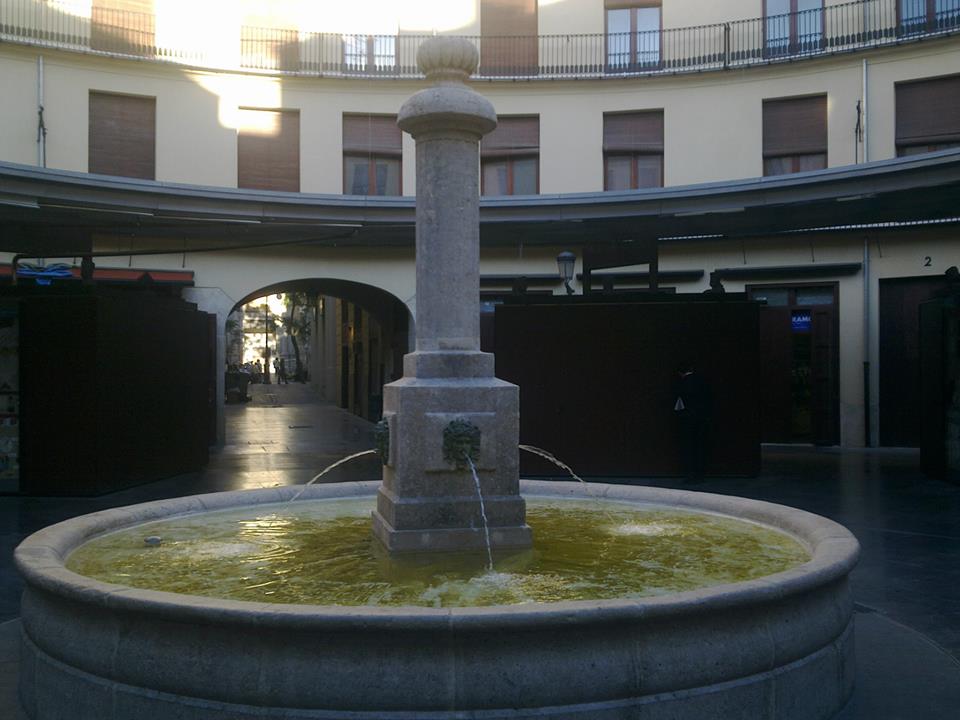 575577_10151407973450124_1766070006_n