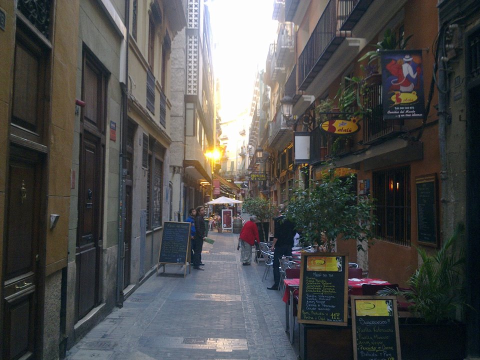 600686_10151407973255124_1591226202_n