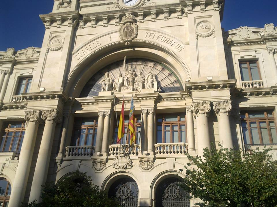 943230_10151407972435124_952679484_n