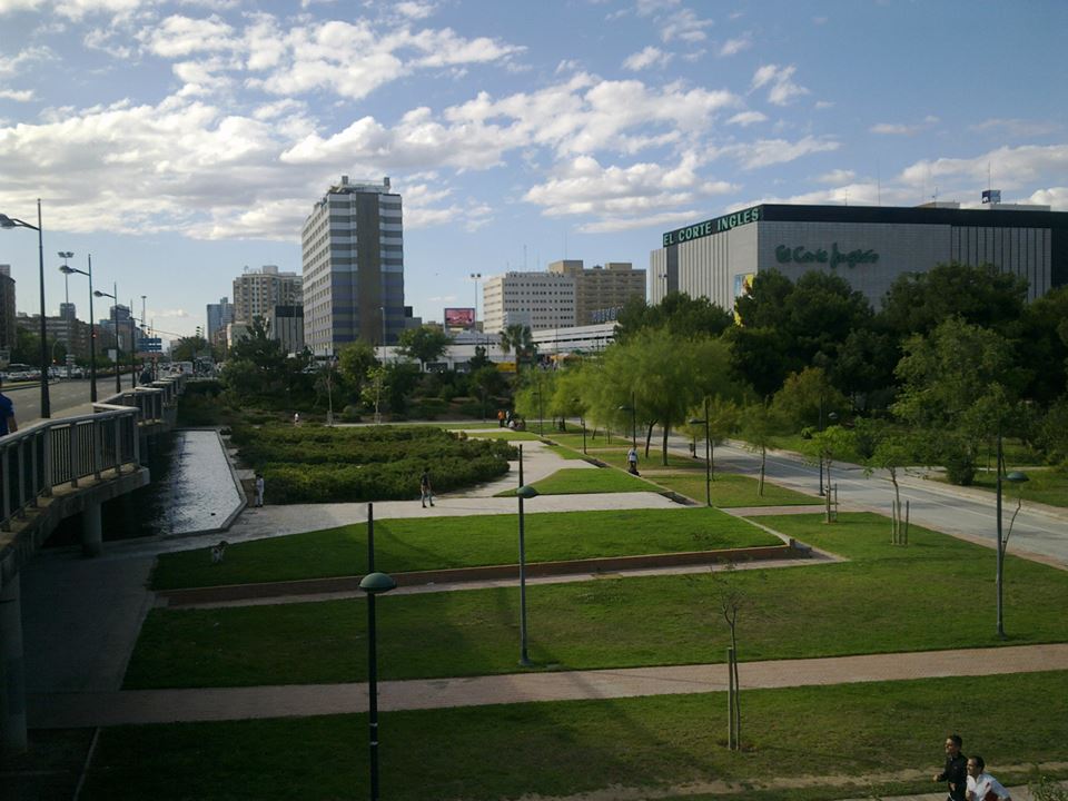 945440_10151407971415124_1360346426_n