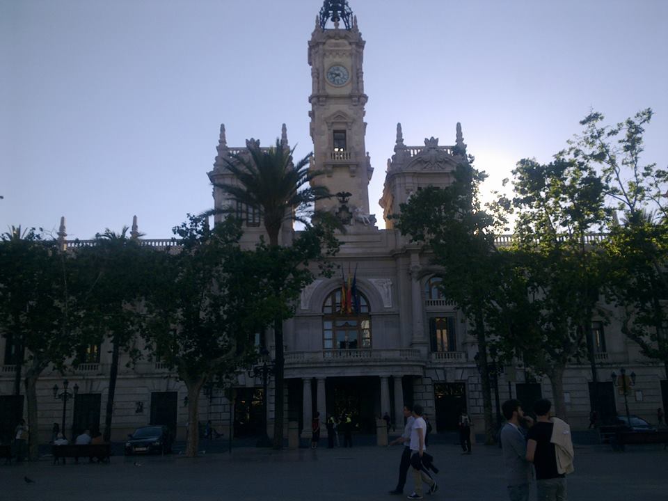 969091_10151407972945124_1057526363_n