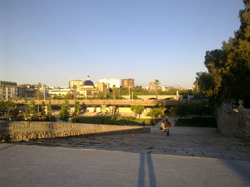 970033_10151407937980124_532422088_n