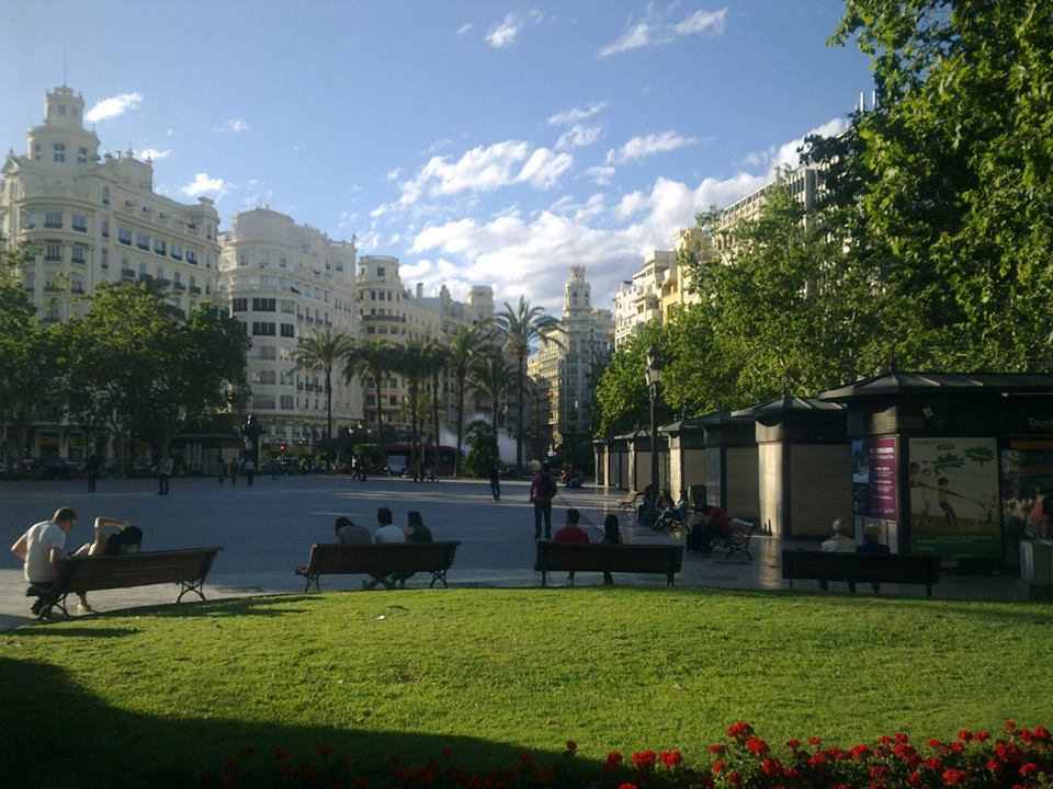 970128_10151407972505124_589196973_n